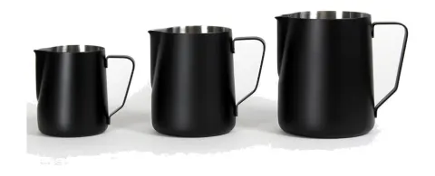 Rhino Pro Stealth Milchkännchen in Schwarz, drei Größen
